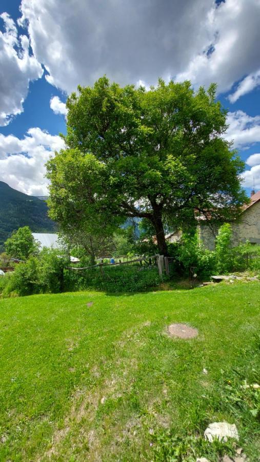 Chalet-luxe-SERRE CAMBEOU Saint-Chaffrey Extérieur photo