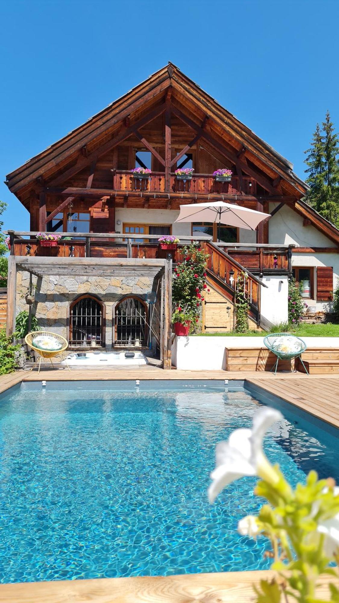 Chalet-luxe-SERRE CAMBEOU Saint-Chaffrey Extérieur photo